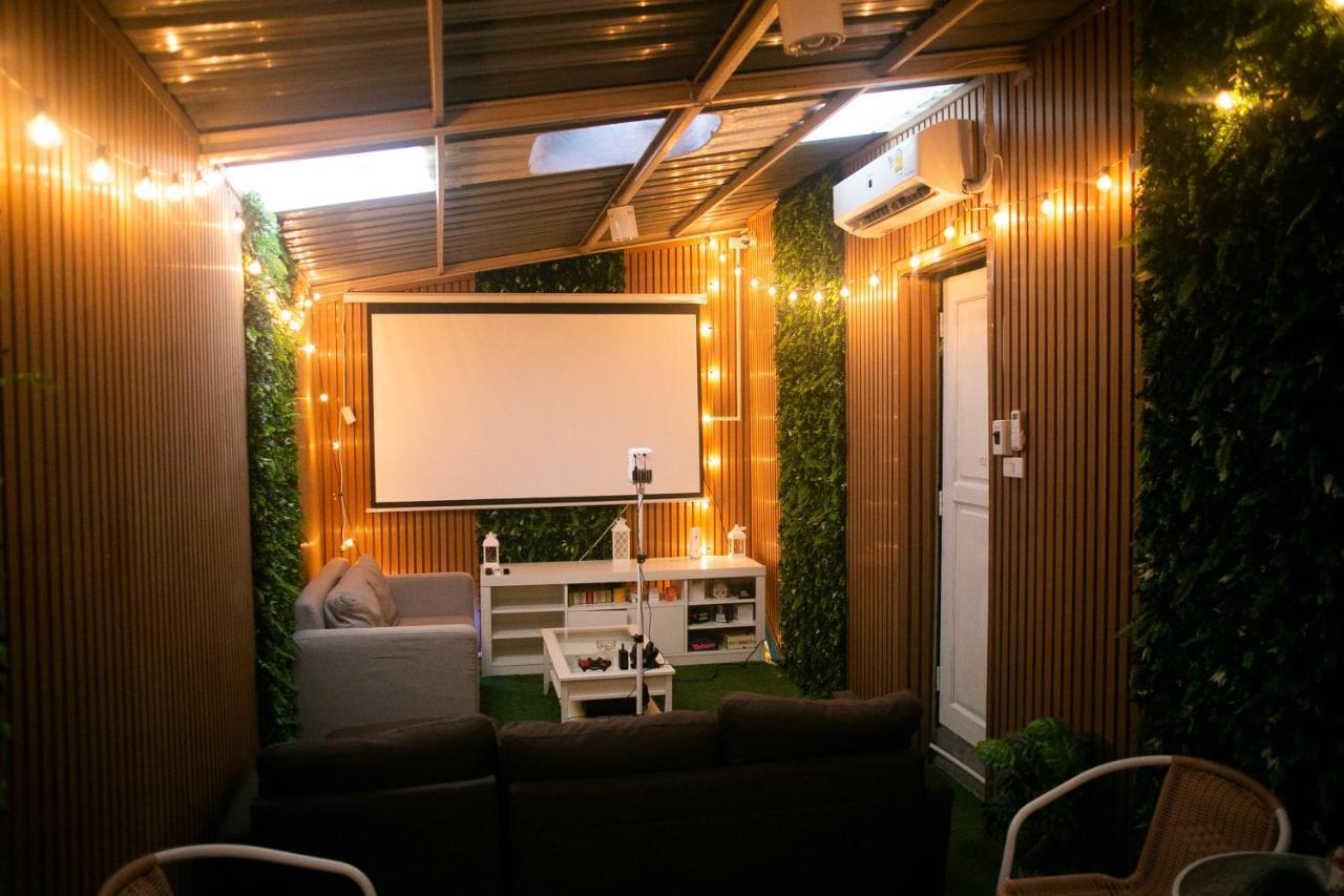 420 Hostel - Ekkamai Buds & Beds Bangkok Luaran gambar