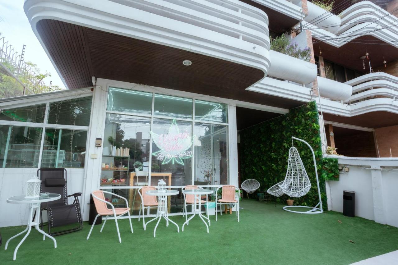 420 Hostel - Ekkamai Buds & Beds Bangkok Luaran gambar