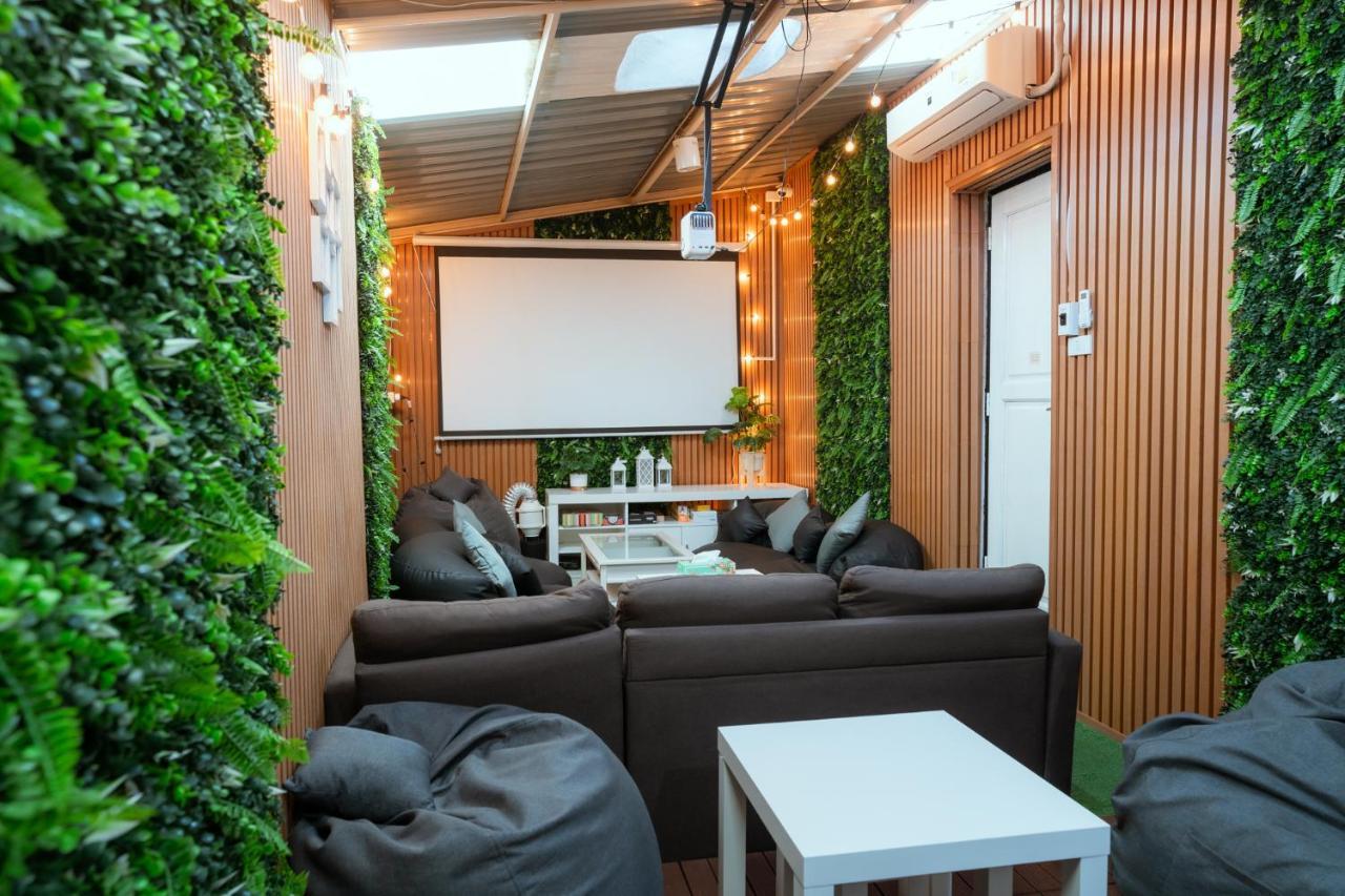 420 Hostel - Ekkamai Buds & Beds Bangkok Luaran gambar