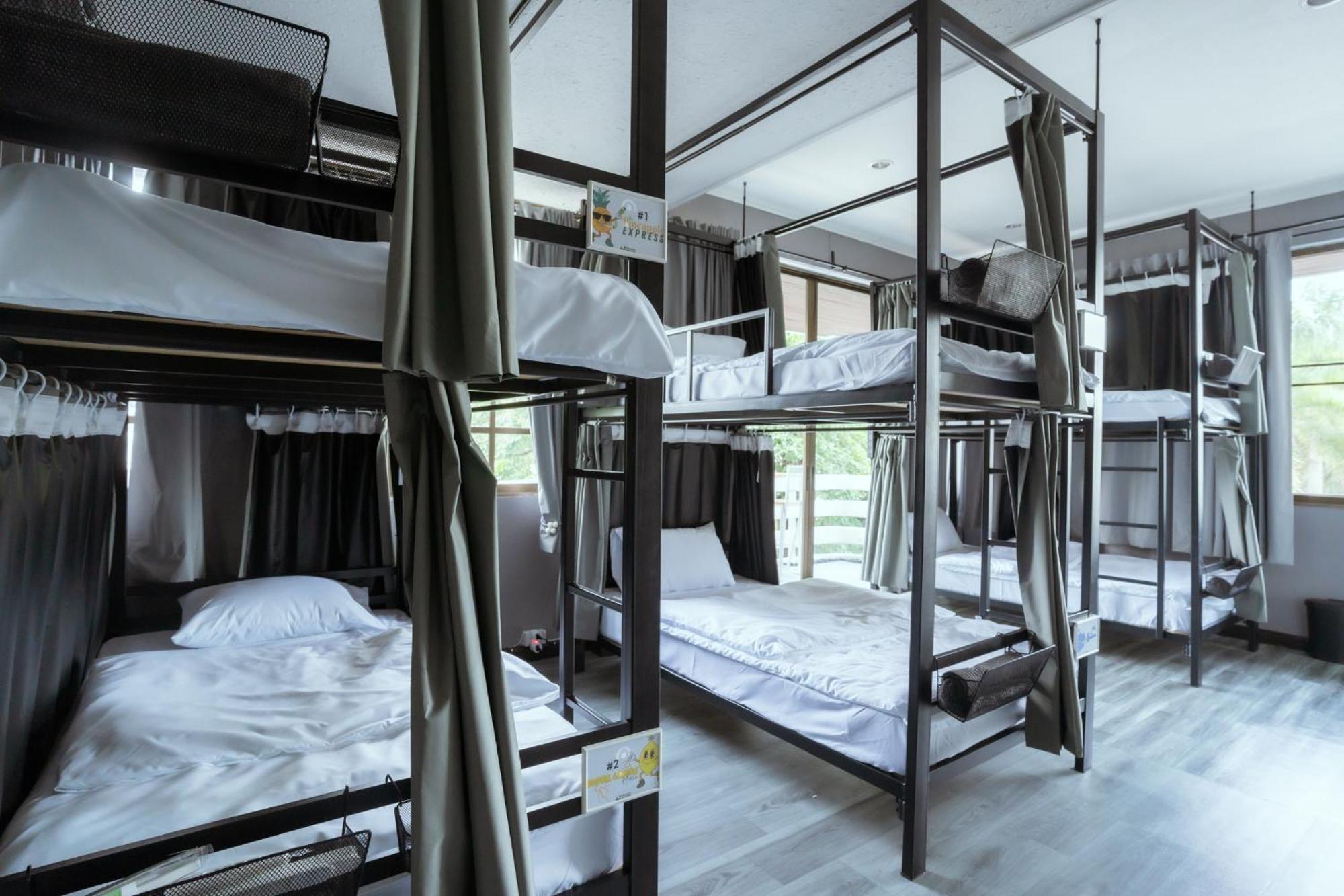 420 Hostel - Ekkamai Buds & Beds Bangkok Luaran gambar