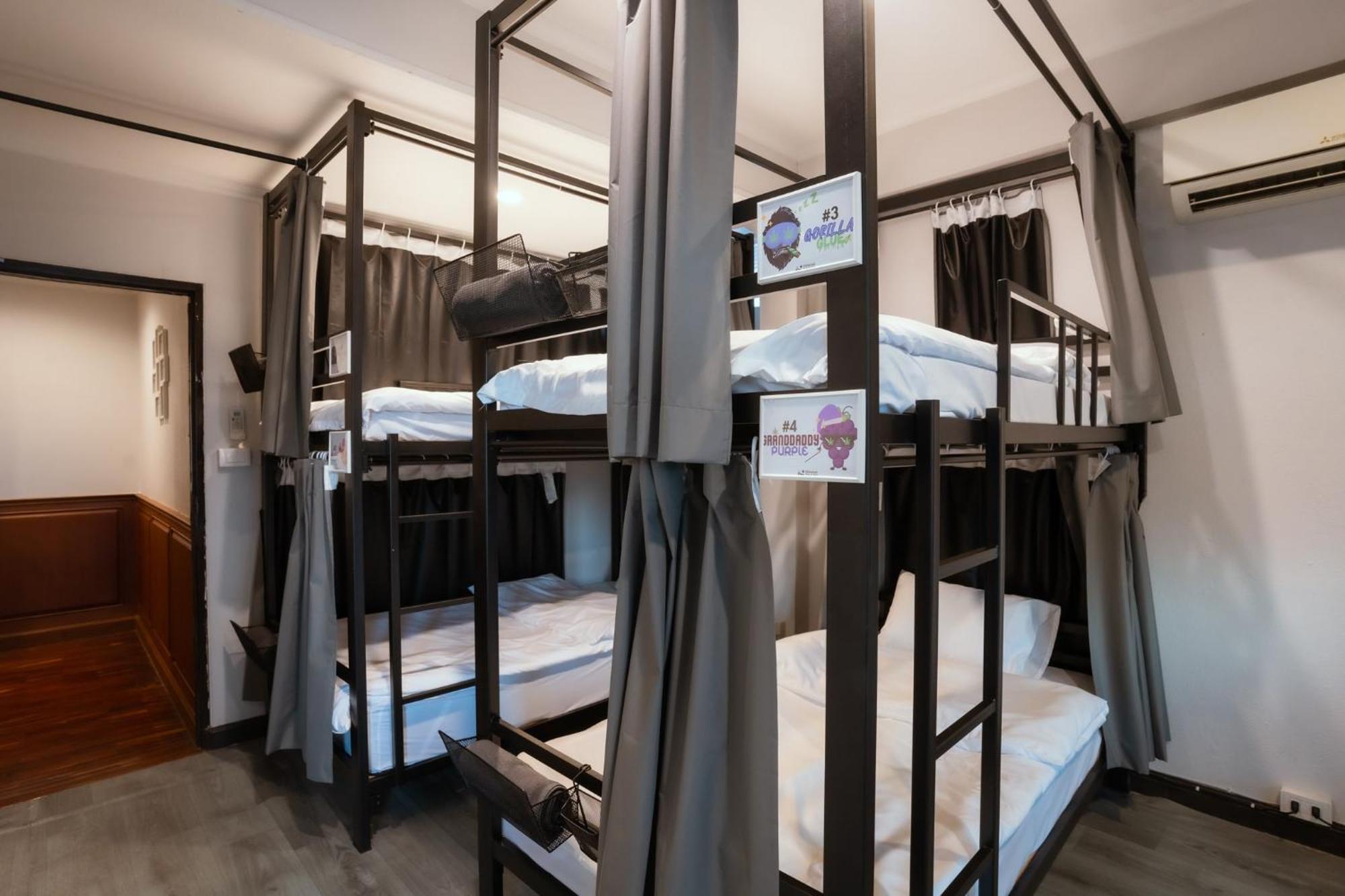 420 Hostel - Ekkamai Buds & Beds Bangkok Luaran gambar