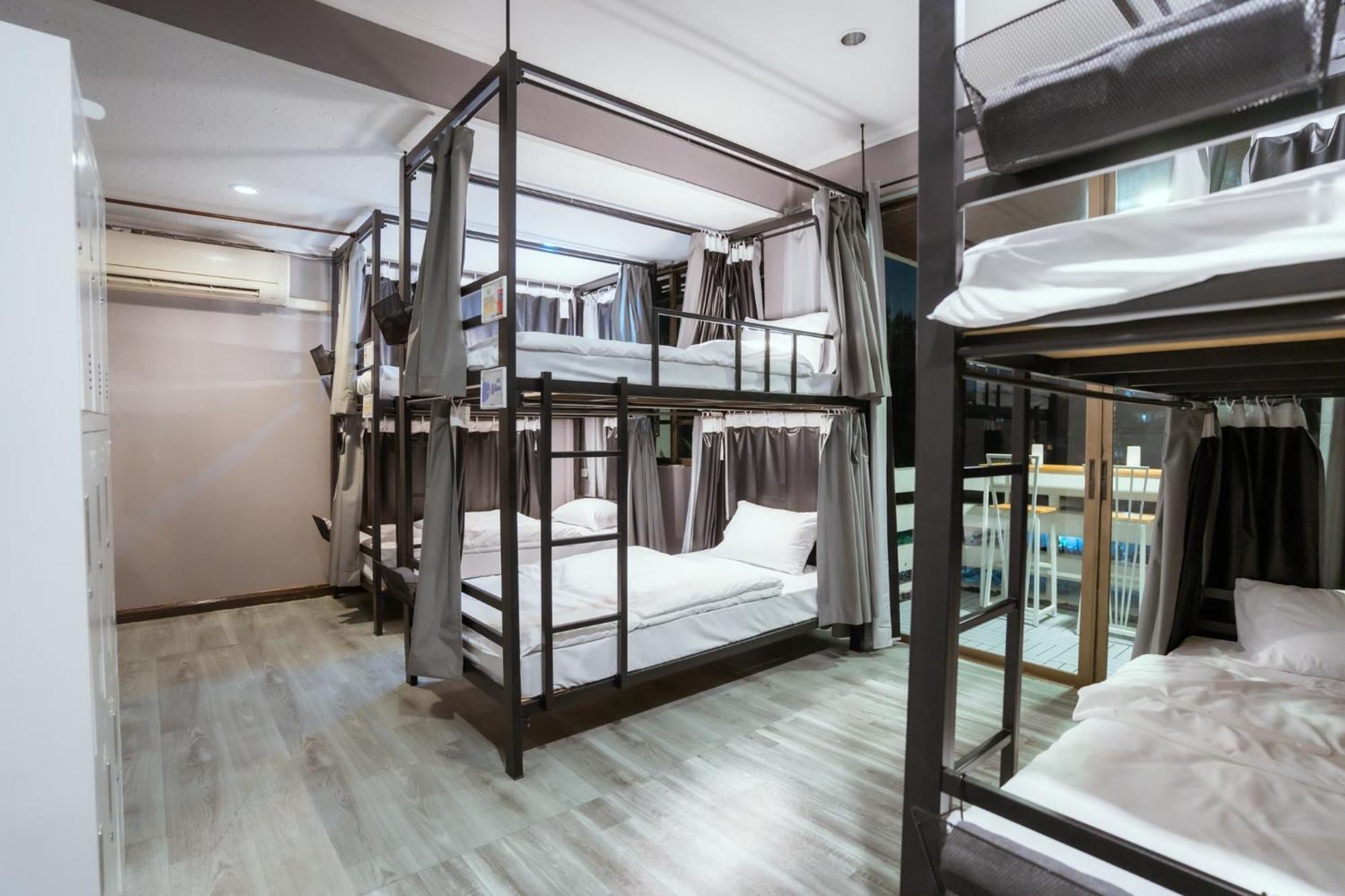 420 Hostel - Ekkamai Buds & Beds Bangkok Luaran gambar